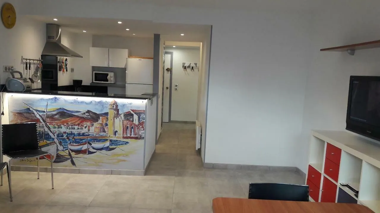 Residencia Platja De Roses Apartment